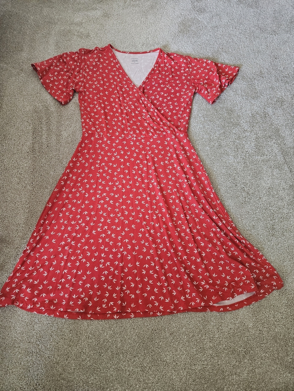 41 Hawthorn mini dress, small, red with white leaf pattern